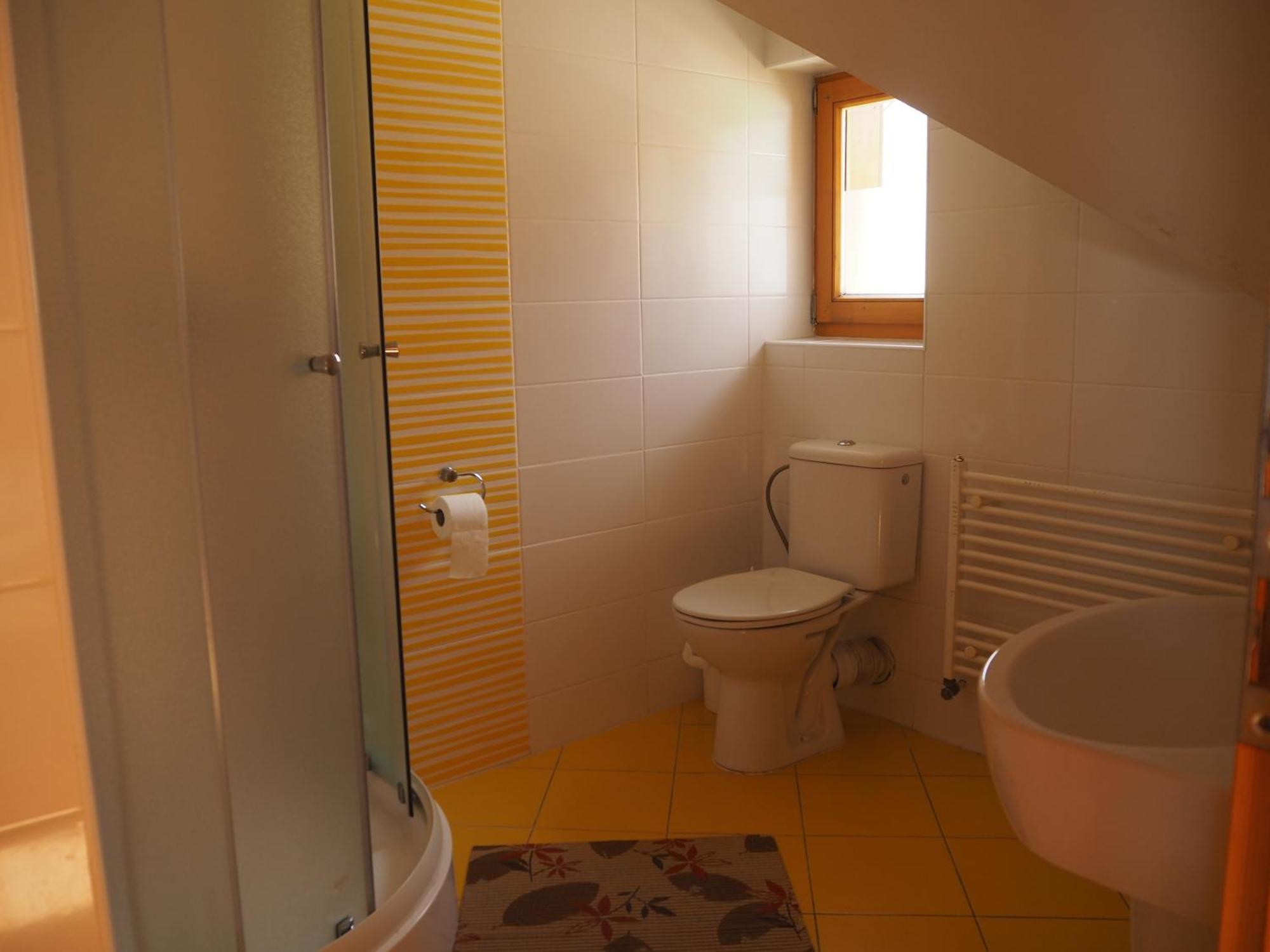 Privat Alenka Hotel ลิฟตอฟสกีมิคูลาช ภายนอก รูปภาพ